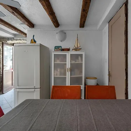 Cozy In With Wifi Holiday home