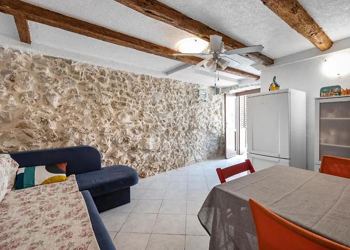 Сasa de vacaciones In With Wifi